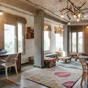  Albergue J House Near Bhikaji Índia
